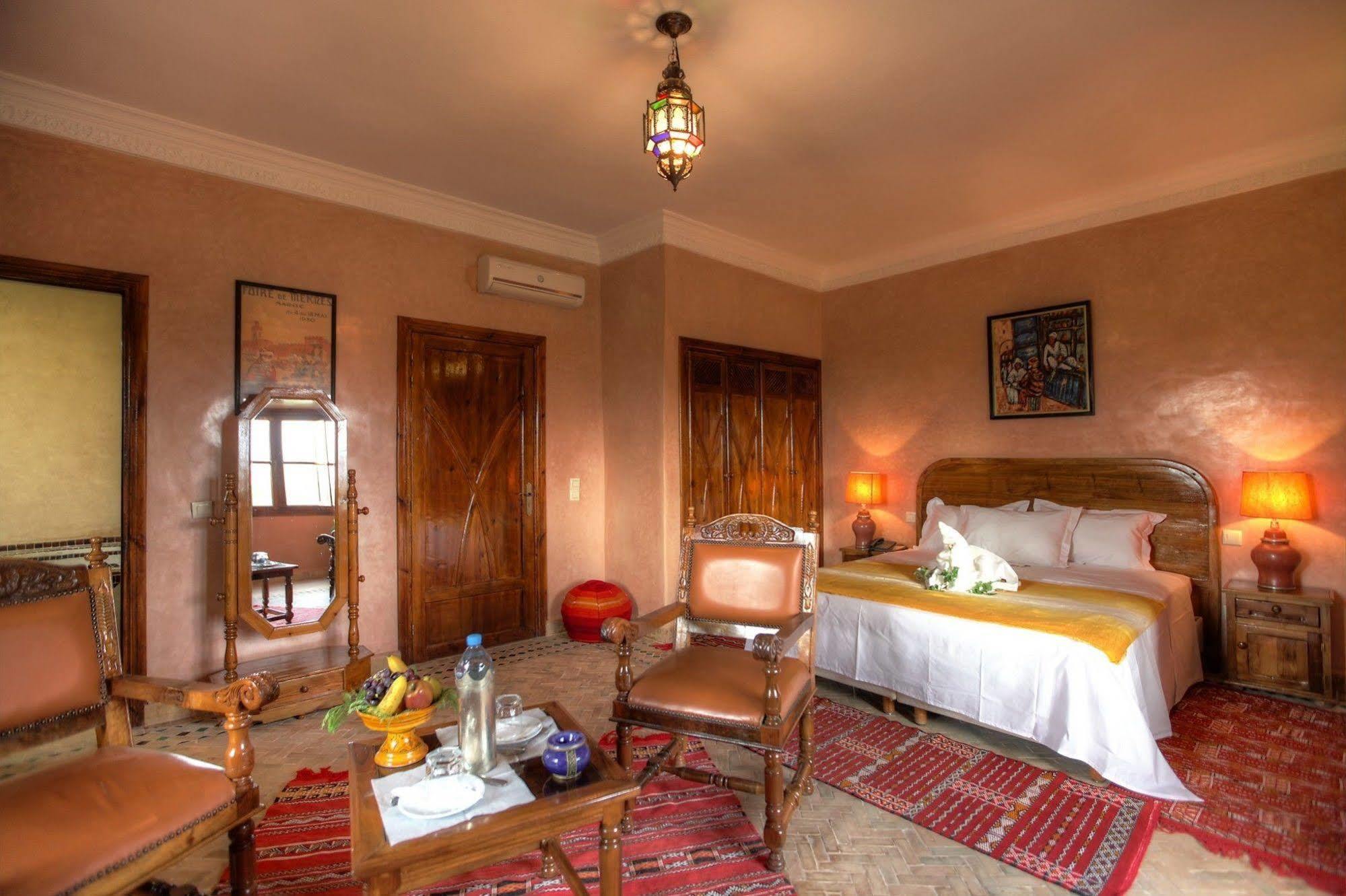 Dar Mya Palmiers Bed & Breakfast 4*